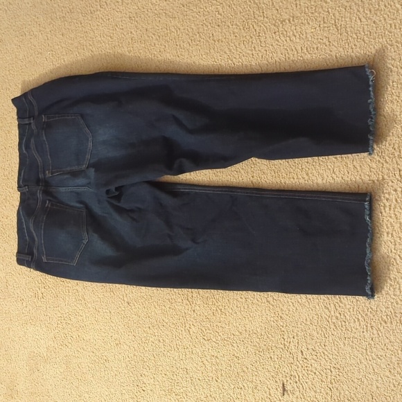 Lane Bryant Dark Wash Denim High Rise Straight Magic Waistband Size 16 - Picture 6 of 7